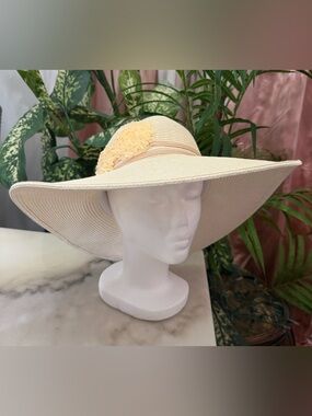 August Hats Cream Wide Brim Sun Hat with Pale Yellow Flower